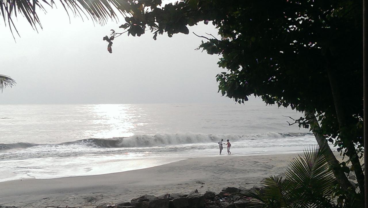 Colonels Beach Villa Alappuzha Eksteriør bilde
